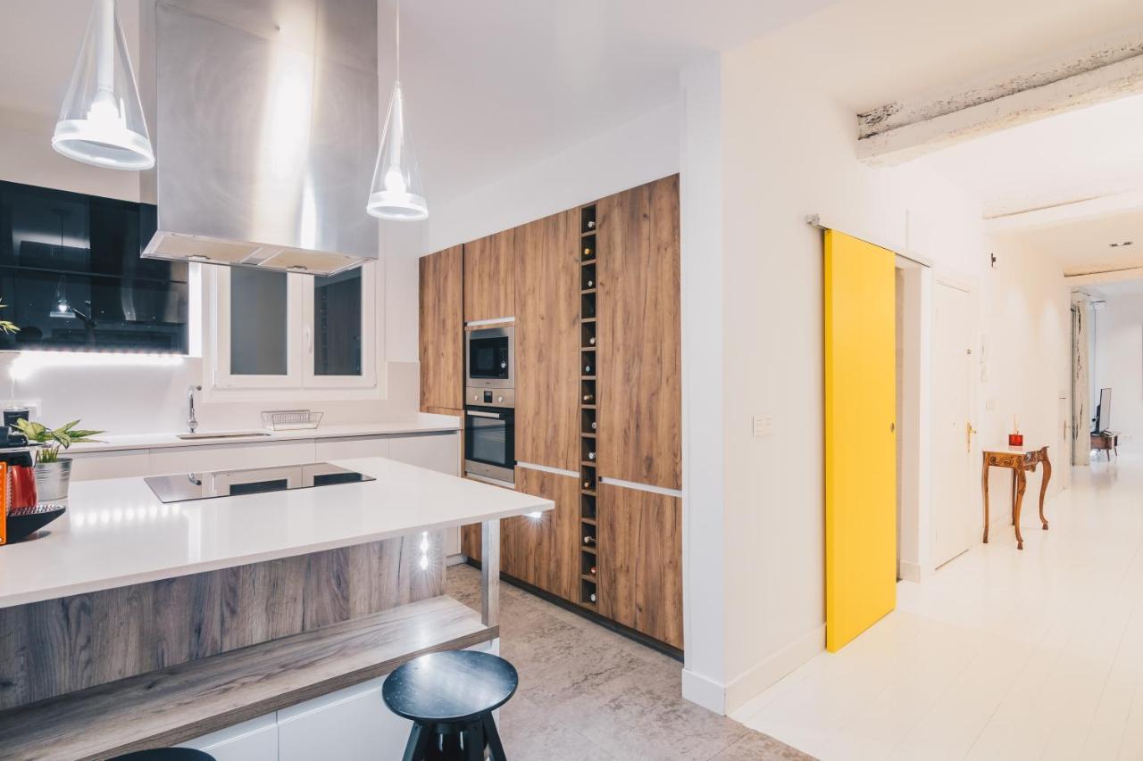 Plaza Nueva Apartment By People Rentals Bilbao Esterno foto