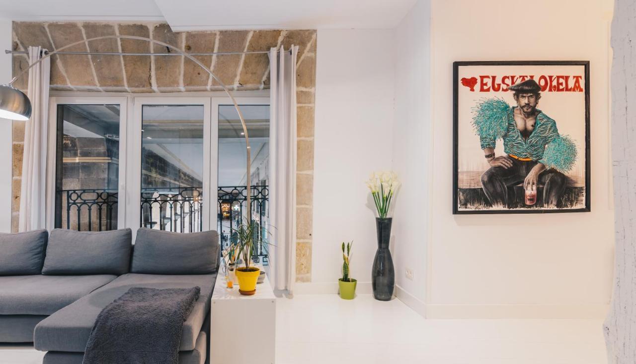 Plaza Nueva Apartment By People Rentals Bilbao Esterno foto